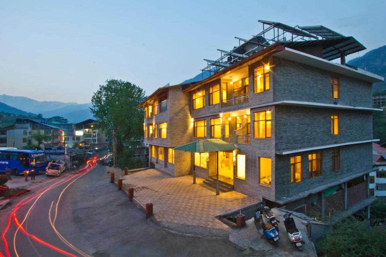 Готель Sarthak Regency By M K Hospitality,Rangri, Manali,Hp,Just 1 Kms From Volvo Parking Екстер'єр фото