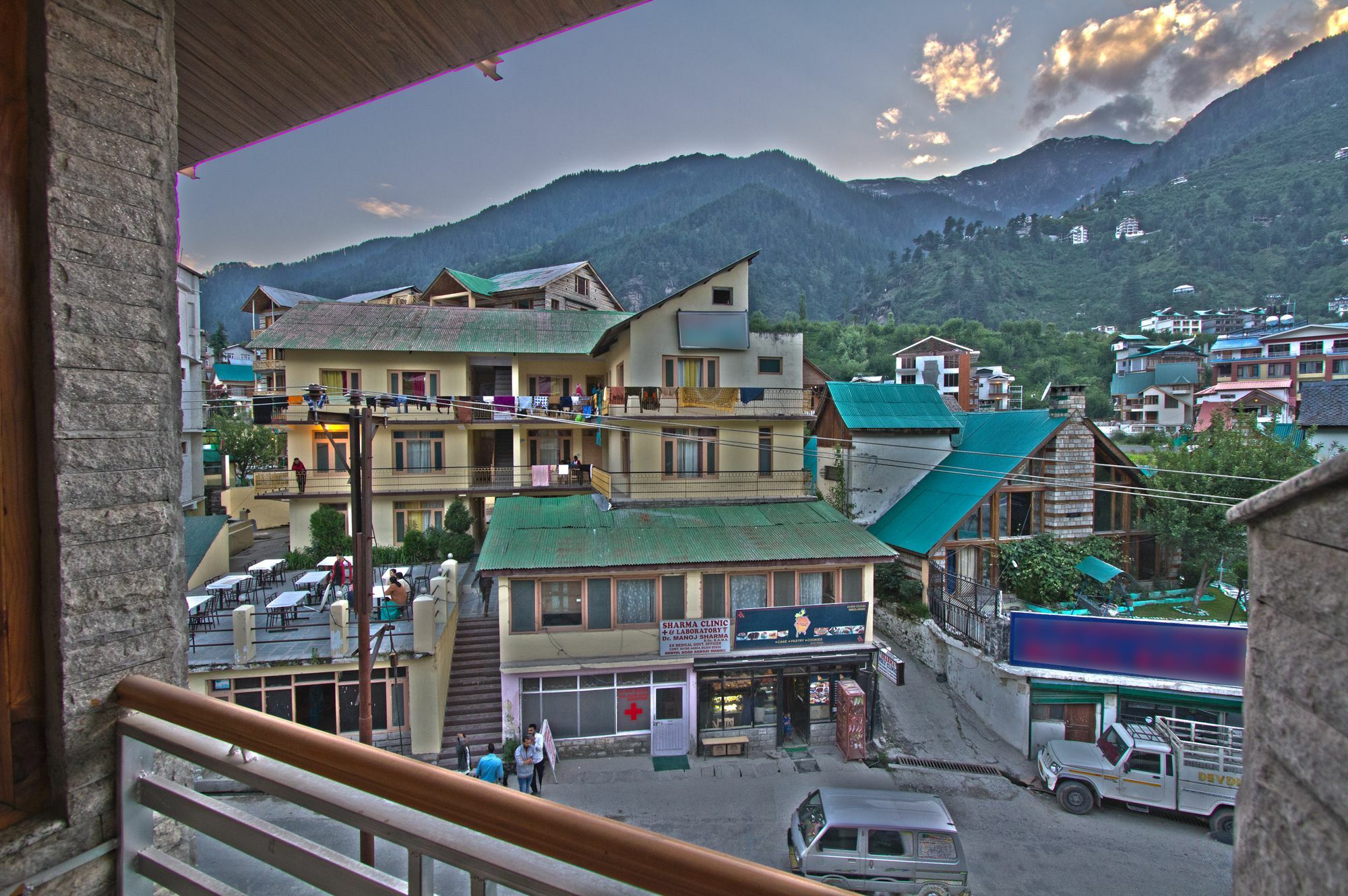 Готель Sarthak Regency By M K Hospitality,Rangri, Manali,Hp,Just 1 Kms From Volvo Parking Екстер'єр фото